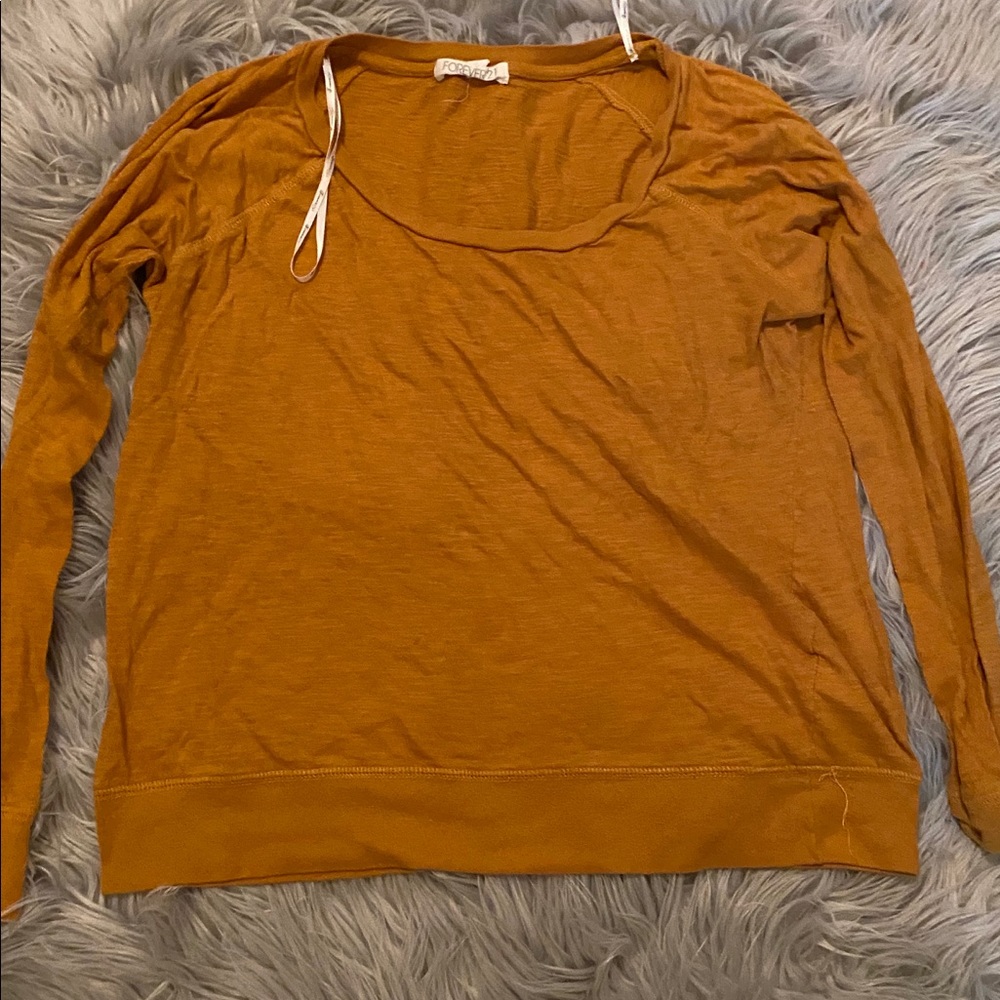 Mustard top